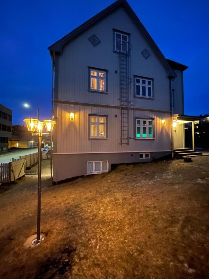 Presttind - Studio Apartment With Free Parking Narvik Eksteriør billede