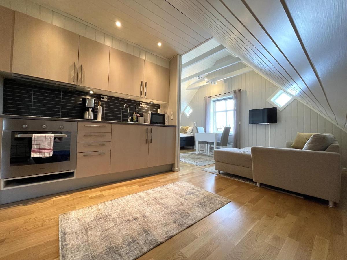 Presttind - Studio Apartment With Free Parking Narvik Eksteriør billede